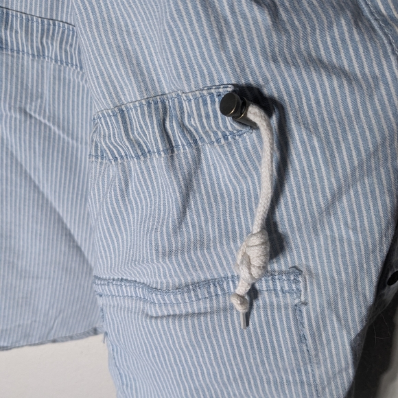 Universal Thread Light Wash Micro Stripe Denim Jean Jacket with Adjustable Waist - Picture 10 of 10